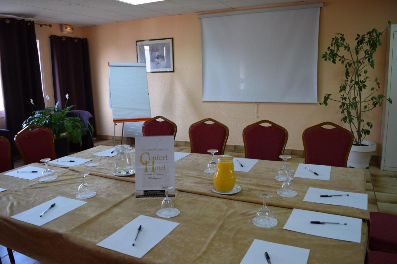 Confort Hotel Montgeron Екстер'єр фото